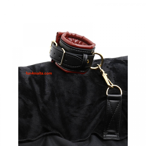 RudeRider Puppy Kennel with Cuffs Black/Red